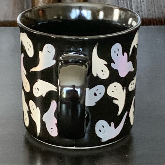 Flying Ghosts Ceramic Halloween Mug - Picture 7 of 9